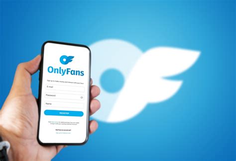 Free OnlyFans Accounts to Follow in July 2024